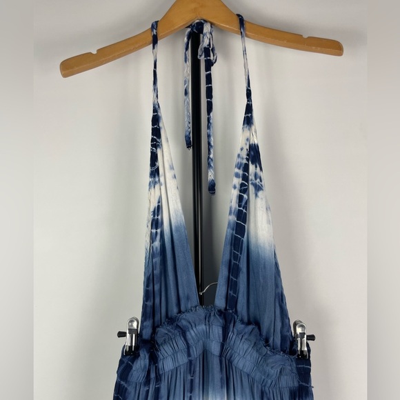 En Creme Blue White Tie Dye Triangle Bust Elastic Waist Rayon Maxi Halter‎ Dress - Picture 4 of 11